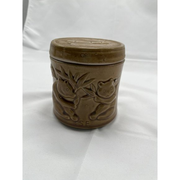 sheila Fournier tan pottery Tea canister with pandas and bamboo - Picture 1 of 7